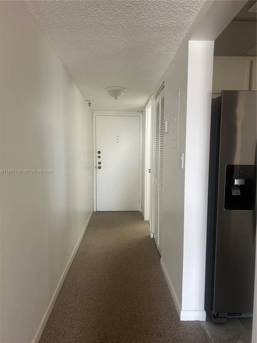 290 174th St 2115, Sunny Isles Beach, Florida 3316, Sunny Isles Beach, Florida 33160, ,1 BathroomBathrooms,Residential Lease,For Rent,290 174th St 2115, Sunny Isles Beach, Florida 3316,A11997142