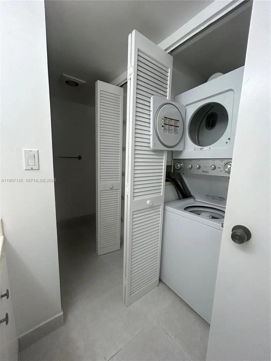 290 174th St 2115, Sunny Isles Beach, Florida 3316, Sunny Isles Beach, Florida 33160, ,1 BathroomBathrooms,Residential Lease,For Rent,290 174th St 2115, Sunny Isles Beach, Florida 3316,A11997142
