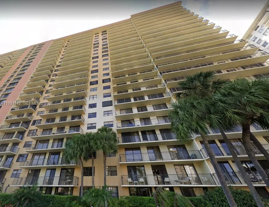 290 174th St 2115, Sunny Isles Beach, Florida 3316, Sunny Isles Beach, Florida 33160, ,1 BathroomBathrooms,Residential Lease,For Rent,290 174th St 2115, Sunny Isles Beach, Florida 3316,A11997142