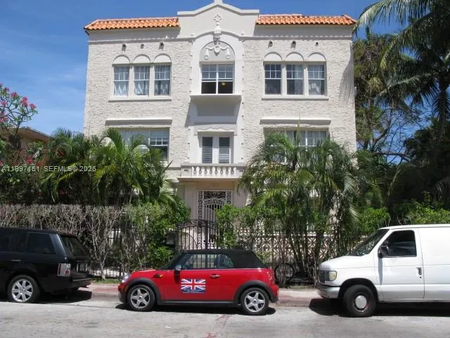 1611 Michigan Ave 13, Miami Beach, Florida 33139, Miami Beach, Florida 33139, 1 Bedroom Bedrooms, ,1 BathroomBathrooms,Residential Lease,For Rent,1611 Michigan Ave 13, Miami Beach, Florida 33139,A11997151