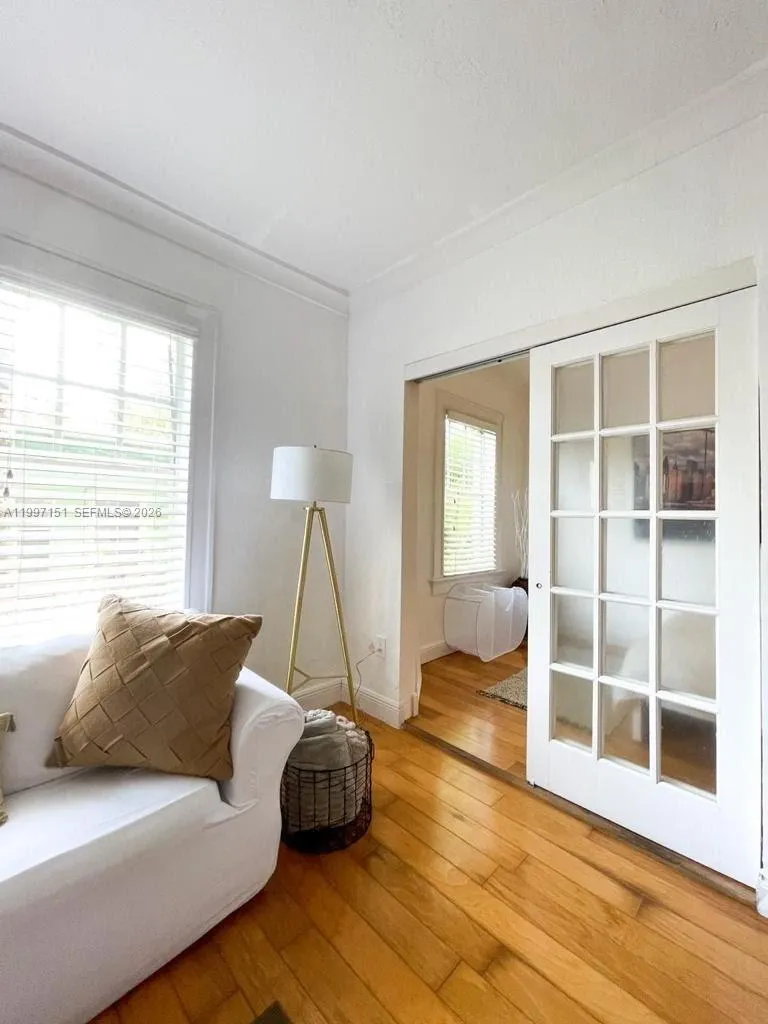 1611 Michigan Ave 13, Miami Beach, Florida 33139, Miami Beach, Florida 33139, 1 Bedroom Bedrooms, ,1 BathroomBathrooms,Residential Lease,For Rent,1611 Michigan Ave 13, Miami Beach, Florida 33139,A11997151