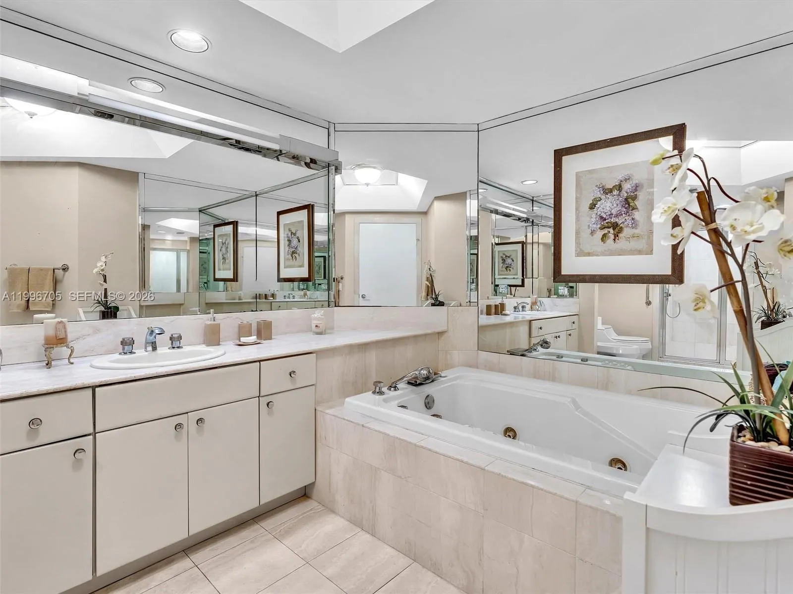 2000 Island Blvd 1203, Aventura, Florida 33160, Aventura, Florida 33160, 2 Bedrooms Bedrooms, ,2 BathroomsBathrooms,Residential Lease,For Rent,2000 Island Blvd 1203, Aventura, Florida 33160,A11996705