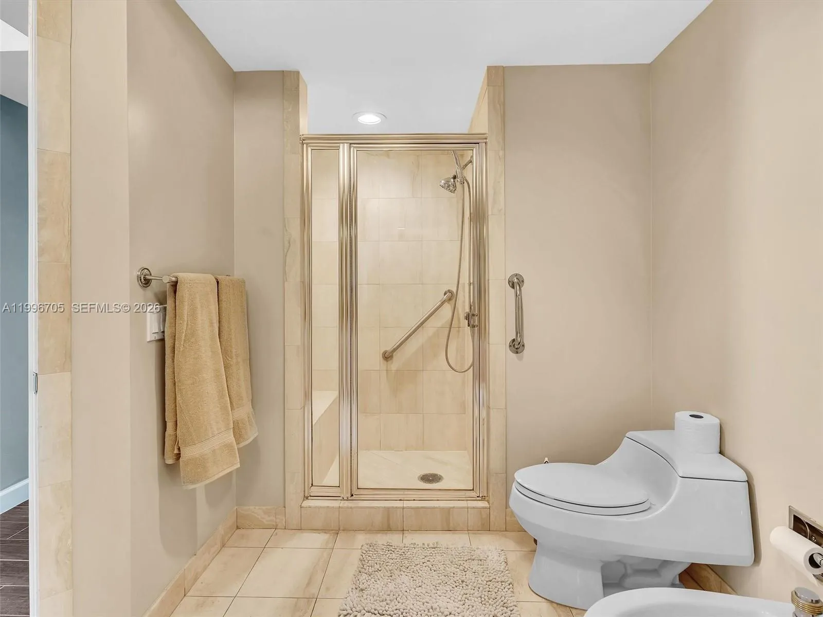 2000 Island Blvd 1203, Aventura, Florida 33160, Aventura, Florida 33160, 2 Bedrooms Bedrooms, ,2 BathroomsBathrooms,Residential Lease,For Rent,2000 Island Blvd 1203, Aventura, Florida 33160,A11996705