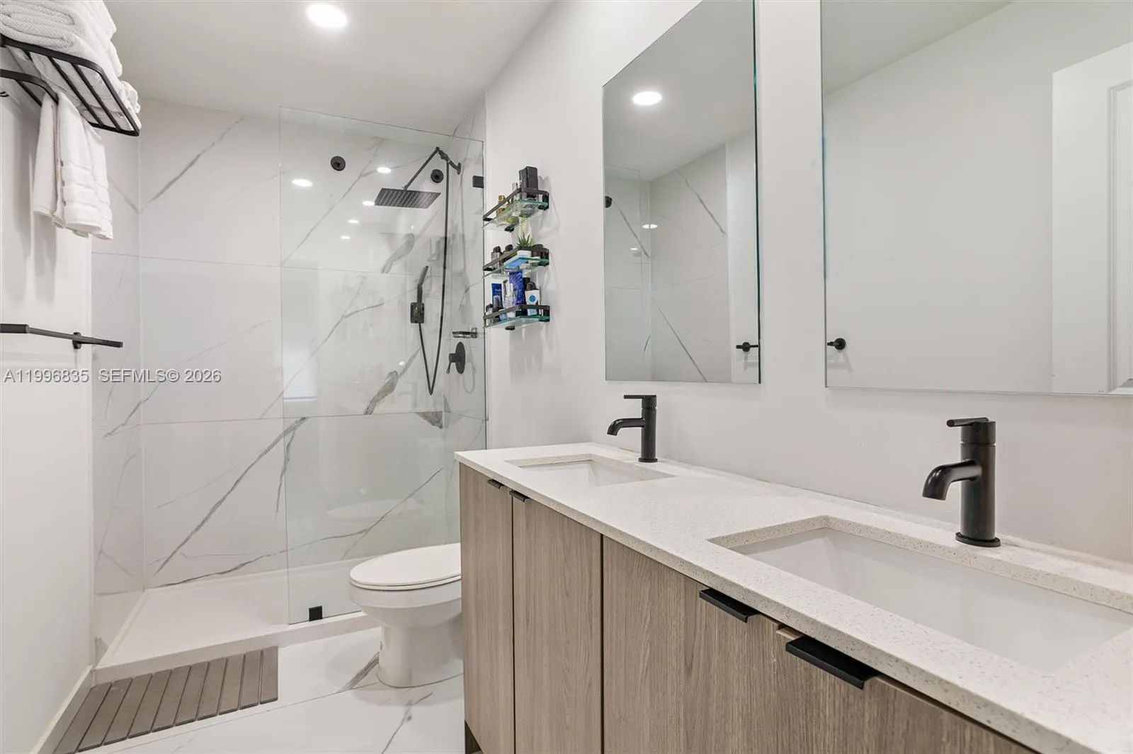 321 Nw 13th Pl, Florida City, Florida 33034, Florida City, Florida 33034, 5 Bedrooms Bedrooms, ,4 BathroomsBathrooms,Residential,For Sale,321 Nw 13th Pl, Florida City, Florida 33034,A11996835