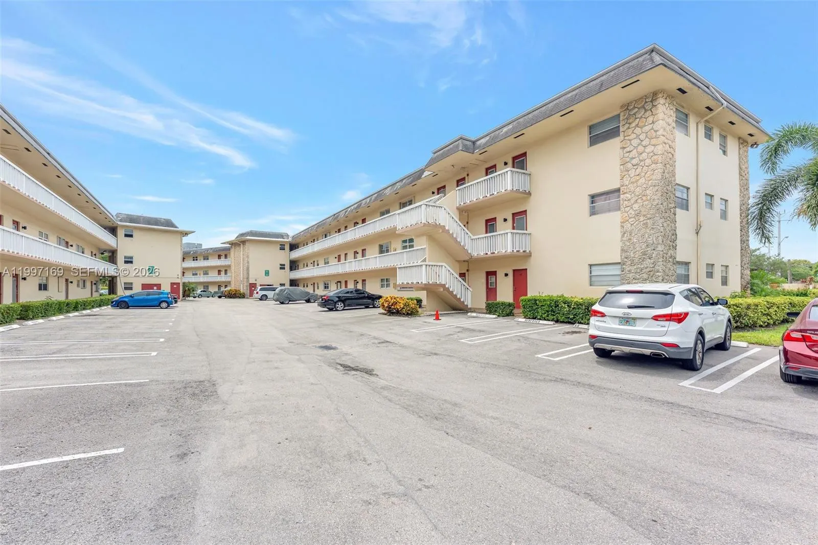 4341 Nw 16th St 203, Lauderhill, Florida 33313, Lauderhill, Florida 33313, 2 Bedrooms Bedrooms, ,2 BathroomsBathrooms,Residential,For Sale,4341 Nw 16th St 203, Lauderhill, Florida 33313,A11997169