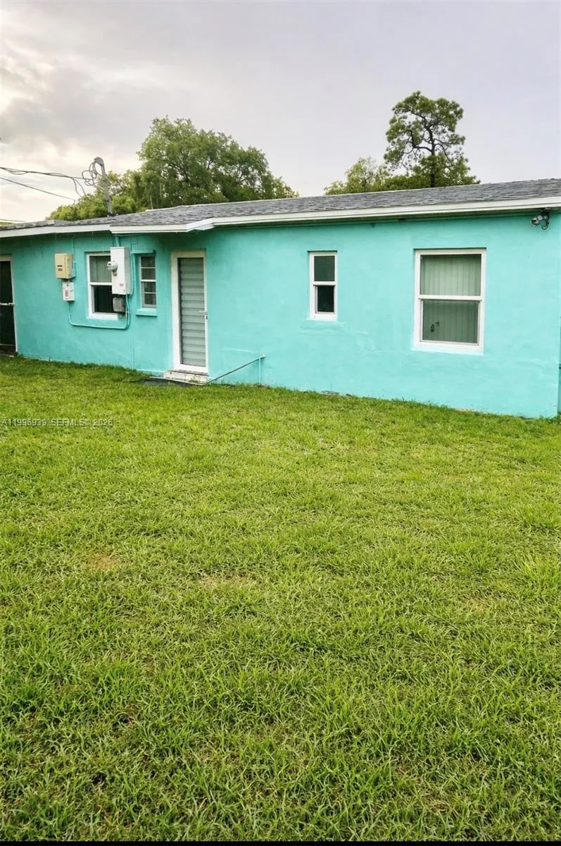 2530 Nw 152nd St, Miami Gardens, Florida 33054, Miami Gardens, Florida 33054, 3 Bedrooms Bedrooms, ,2 BathroomsBathrooms,Residential,For Sale,2530 Nw 152nd St, Miami Gardens, Florida 33054,A11996939