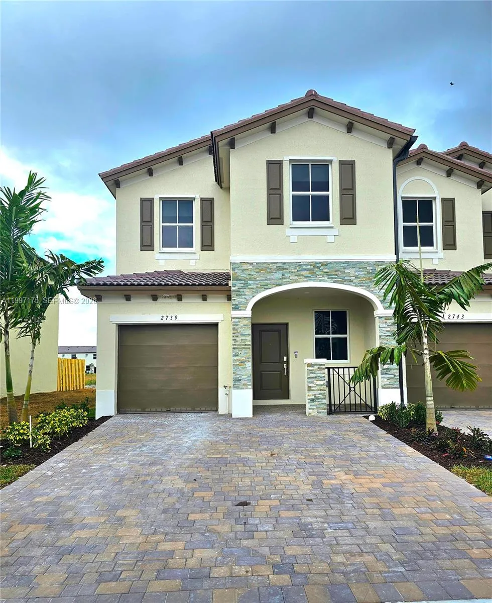 2739 Se 25th Ave ., Homestead, Florida 33035, Homestead, Florida 33035, 3 Bedrooms Bedrooms, ,2 BathroomsBathrooms,Residential Lease,For Rent,2739 Se 25th Ave ., Homestead, Florida 33035,A11997175