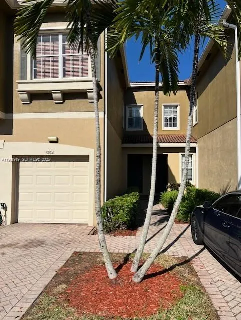 5762 Hampton 5762, Tamarac, Florida 33321, Tamarac, Florida 33321, 3 Bedrooms Bedrooms, ,2 BathroomsBathrooms,Residential,For Sale,5762 Hampton 5762, Tamarac, Florida 33321,A11981919
