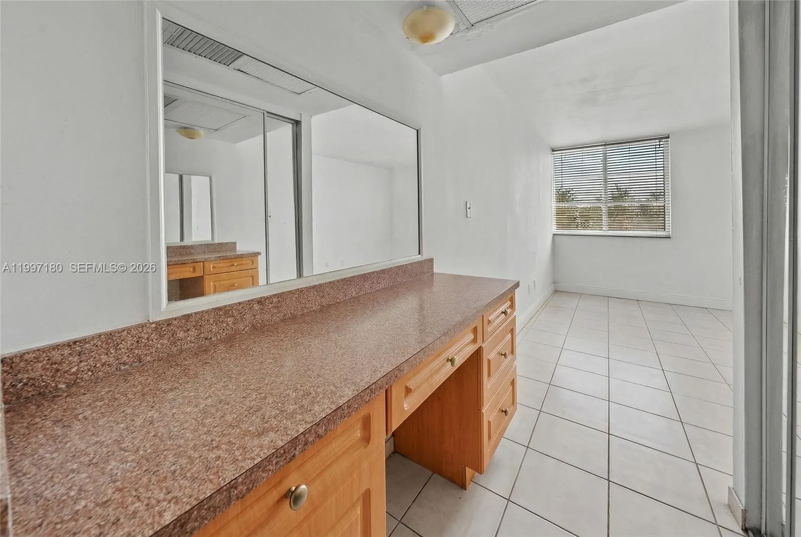 6450 Collins Ave 205, Miami Beach, Florida 33141, Miami Beach, Florida 33141, 1 Bedroom Bedrooms, ,1 BathroomBathrooms,Residential,For Sale,6450 Collins Ave 205, Miami Beach, Florida 33141,A11997180