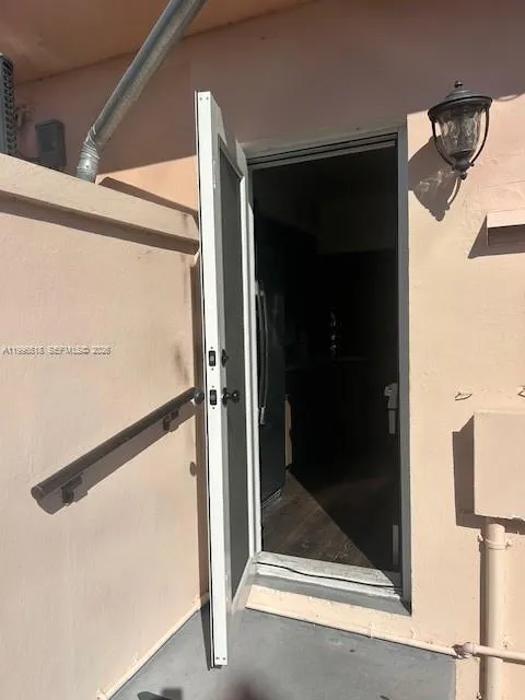 1785 Calais Dr 5, Miami Beach, Florida 33141, Miami Beach, Florida 33141, 2 Bedrooms Bedrooms, ,2 BathroomsBathrooms,Residential,For Sale,1785 Calais Dr 5, Miami Beach, Florida 33141,A11996518