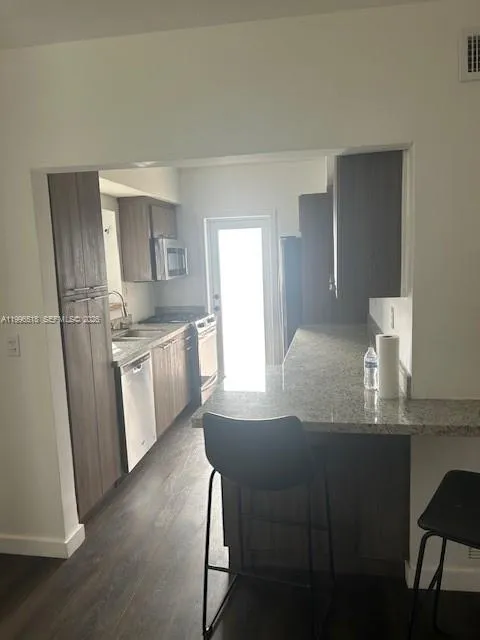 1785 Calais Dr 5, Miami Beach, Florida 33141, Miami Beach, Florida 33141, 2 Bedrooms Bedrooms, ,2 BathroomsBathrooms,Residential,For Sale,1785 Calais Dr 5, Miami Beach, Florida 33141,A11996518