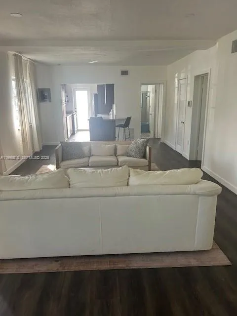 1785 Calais Dr 5, Miami Beach, Florida 33141, Miami Beach, Florida 33141, 2 Bedrooms Bedrooms, ,2 BathroomsBathrooms,Residential,For Sale,1785 Calais Dr 5, Miami Beach, Florida 33141,A11996518