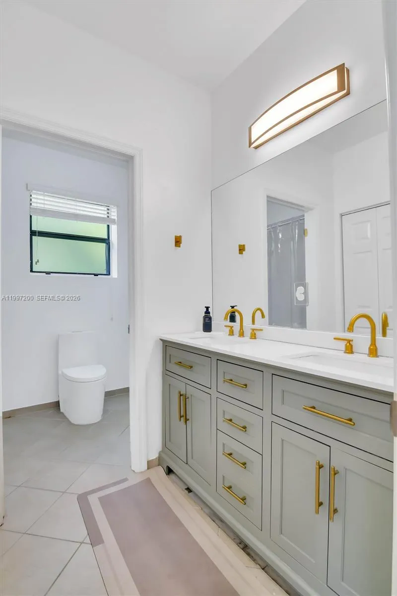22525 Sw 105th Ct, Cutler Bay, Florida 33190, Cutler Bay, Florida 33190, 5 Bedrooms Bedrooms, ,3 BathroomsBathrooms,Residential,For Sale,22525 Sw 105th Ct, Cutler Bay, Florida 33190,A11997200
