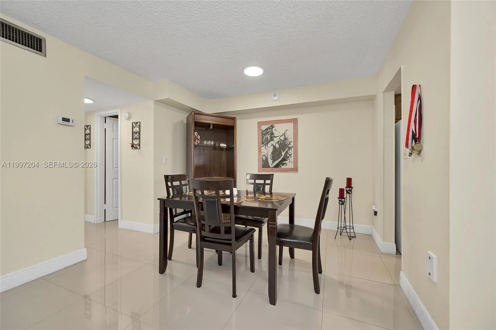 7620 Carlyle Ave 204, Miami Beach, Florida 33141, Miami Beach, Florida 33141, 1 Bedroom Bedrooms, ,1 BathroomBathrooms,Residential,For Sale,7620 Carlyle Ave 204, Miami Beach, Florida 33141,A11997204