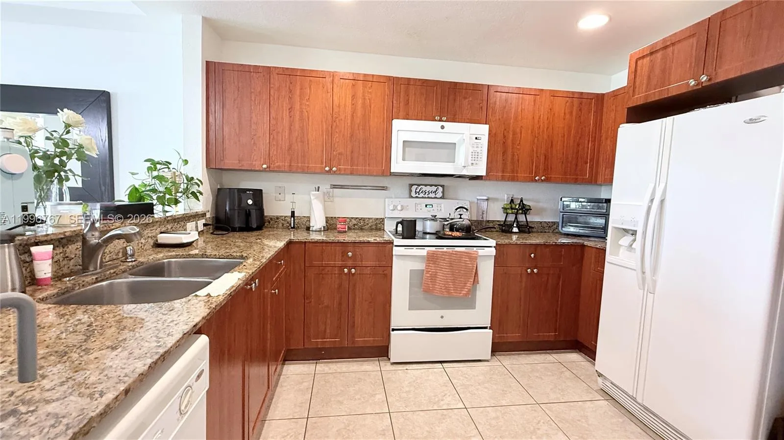 8900 Nw 107th Ct 107-3, Doral, Florida 33178, Doral, Florida 33178, 3 Bedrooms Bedrooms, ,2 BathroomsBathrooms,Residential Lease,For Rent,8900 Nw 107th Ct 107-3, Doral, Florida 33178,A11996767