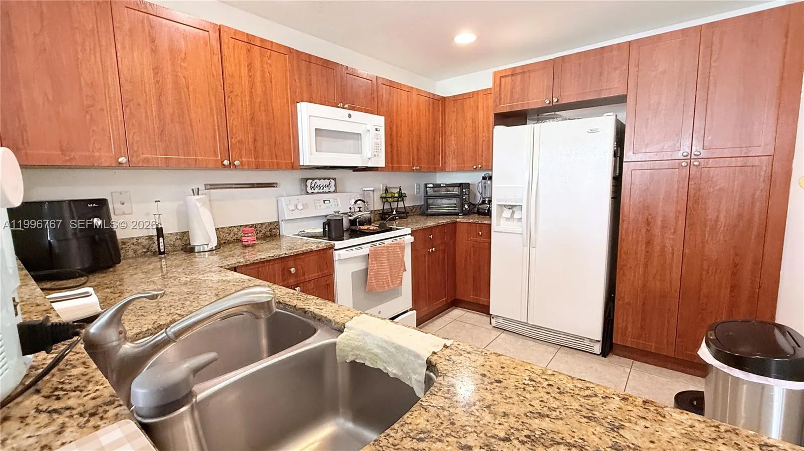 8900 Nw 107th Ct 107-3, Doral, Florida 33178, Doral, Florida 33178, 3 Bedrooms Bedrooms, ,2 BathroomsBathrooms,Residential Lease,For Rent,8900 Nw 107th Ct 107-3, Doral, Florida 33178,A11996767