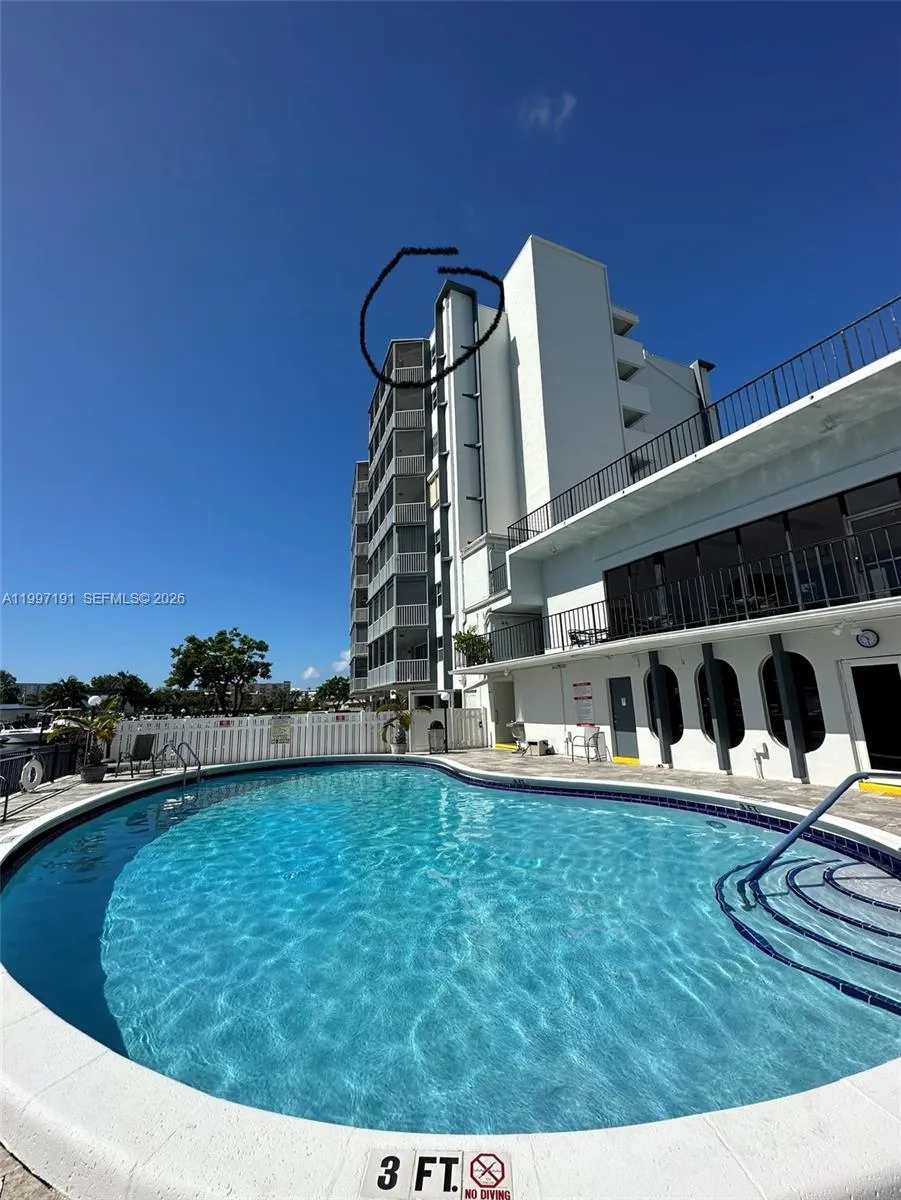 200 Diplomat Pkwy 827, Hallandale Beach, Florida 3, Hallandale Beach, Florida 33009, 1 Bedroom Bedrooms, ,1 BathroomBathrooms,Residential,For Sale,200 Diplomat Pkwy 827, Hallandale Beach, Florida 3,A11997191