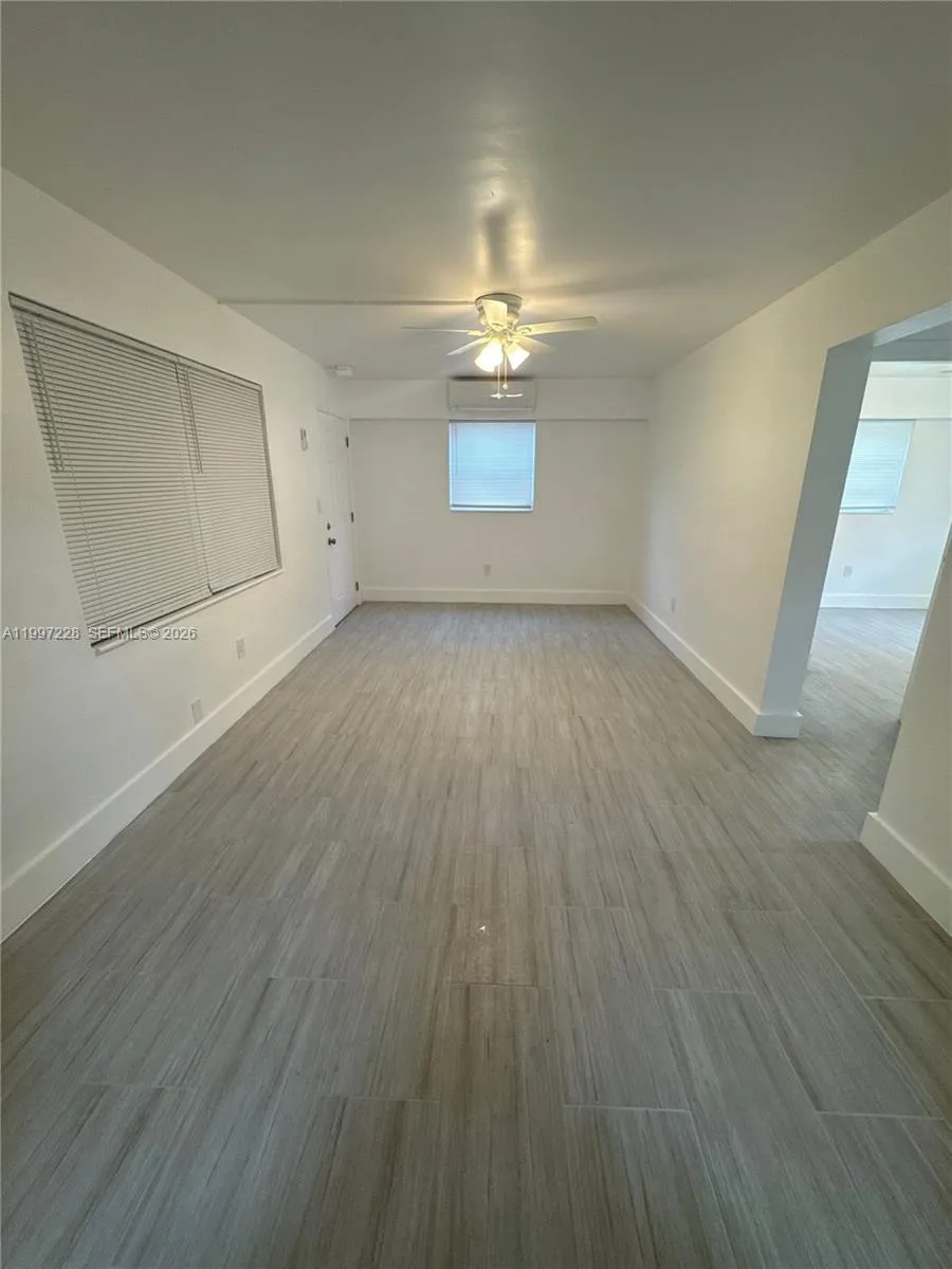 649 Sw 7th St 5, Miami, Florida 33130, Miami, Florida 33130, 2 Bedrooms Bedrooms, ,1 BathroomBathrooms,Residential Lease,For Rent,649 Sw 7th St 5, Miami, Florida 33130,A11997228