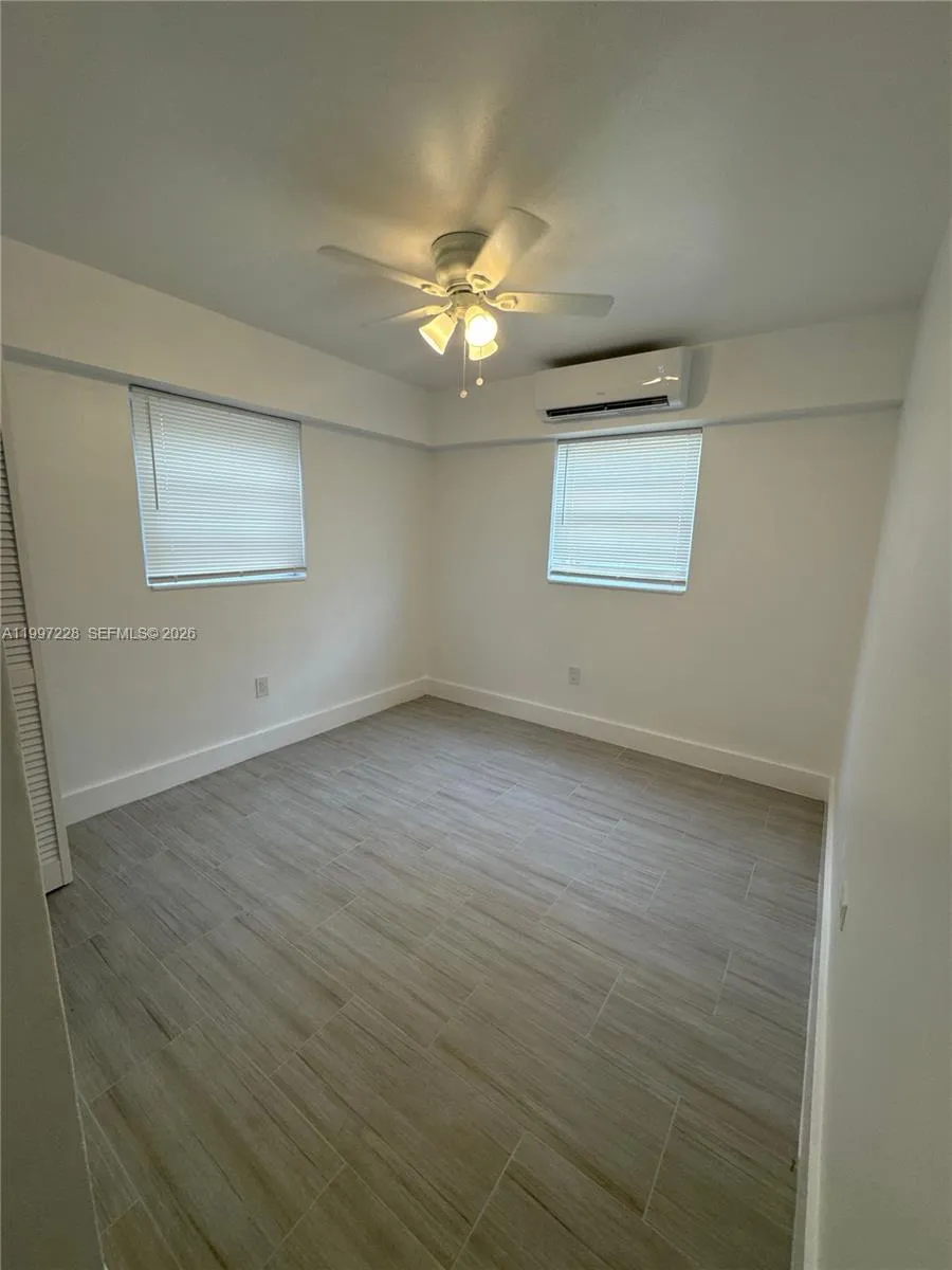 649 Sw 7th St 5, Miami, Florida 33130, Miami, Florida 33130, 2 Bedrooms Bedrooms, ,1 BathroomBathrooms,Residential Lease,For Rent,649 Sw 7th St 5, Miami, Florida 33130,A11997228
