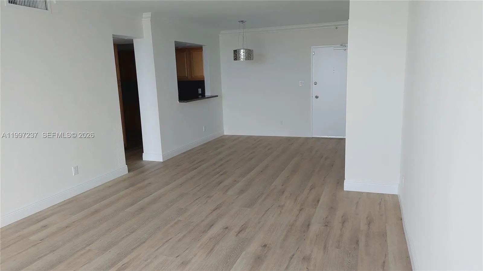 5600 Collins Ave 16n, Miami Beach, Florida 33140, Miami Beach, Florida 33140, 2 Bedrooms Bedrooms, ,2 BathroomsBathrooms,Residential,For Sale,5600 Collins Ave 16n, Miami Beach, Florida 33140,A11997237