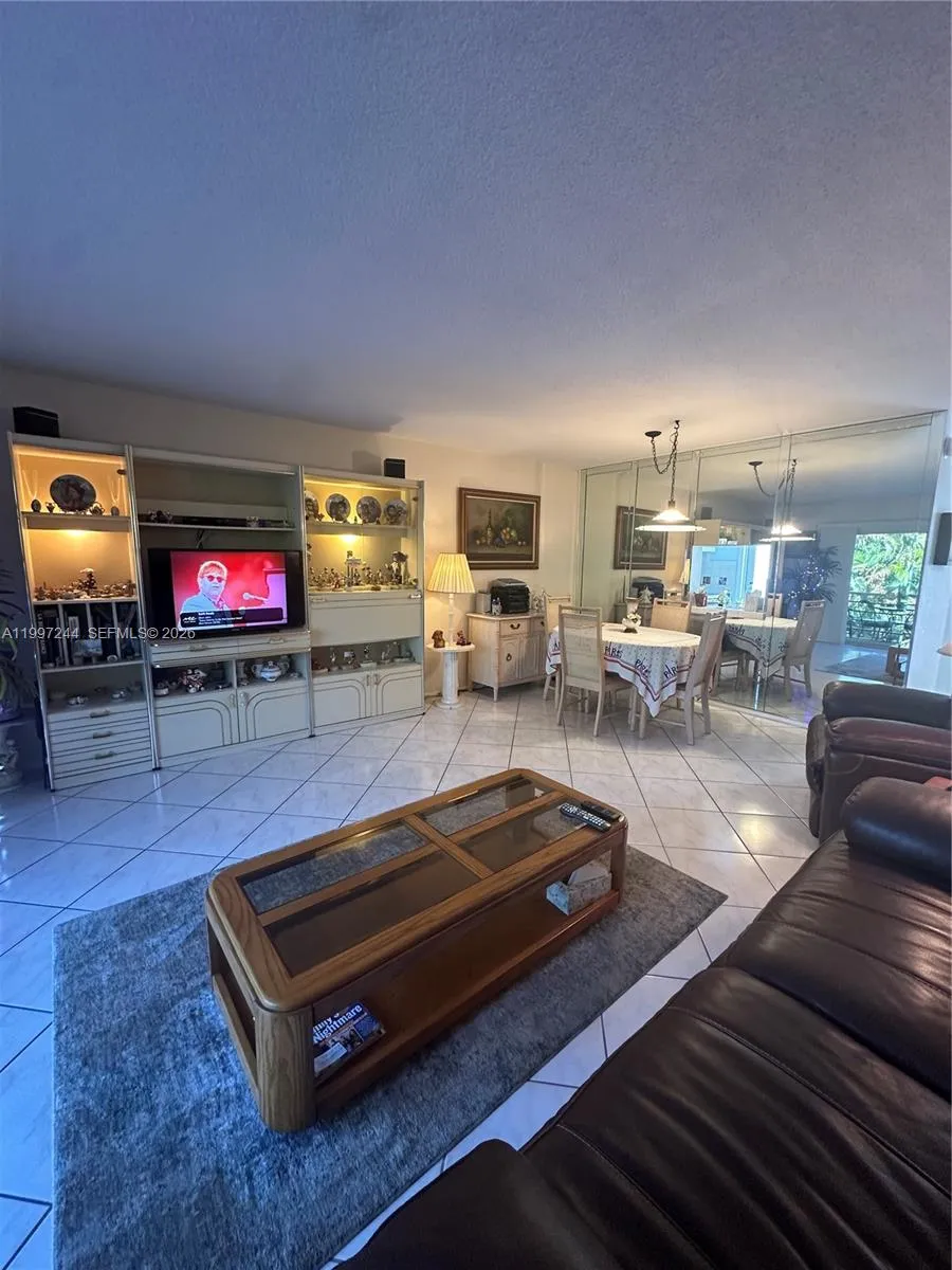 1445 Atlantic Shores Blvd 307, Hallandale Beach, F, Hallandale Beach, Florida 33009, 1 Bedroom Bedrooms, ,1 BathroomBathrooms,Residential,For Sale,1445 Atlantic Shores Blvd 307, Hallandale Beach, F,A11997244