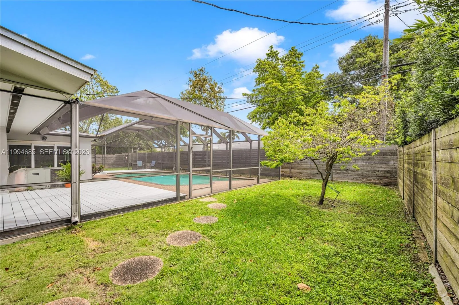 8541 Sw 87th Ct, Miami, Florida 33173, Miami, Florida 33173, 3 Bedrooms Bedrooms, ,2 BathroomsBathrooms,Residential,For Sale,8541 Sw 87th Ct, Miami, Florida 33173,A11994685