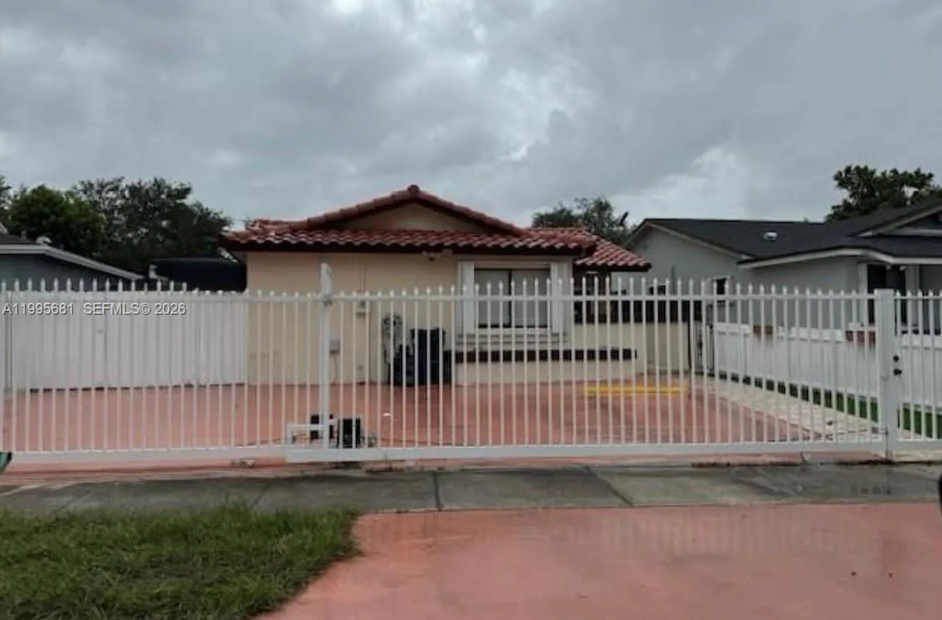 19314 Sw 121st Ct, Miami, Florida 33177, Miami, Florida 33177, 3 Bedrooms Bedrooms, ,2 BathroomsBathrooms,Residential Lease,For Rent,19314 Sw 121st Ct, Miami, Florida 33177,A11995681