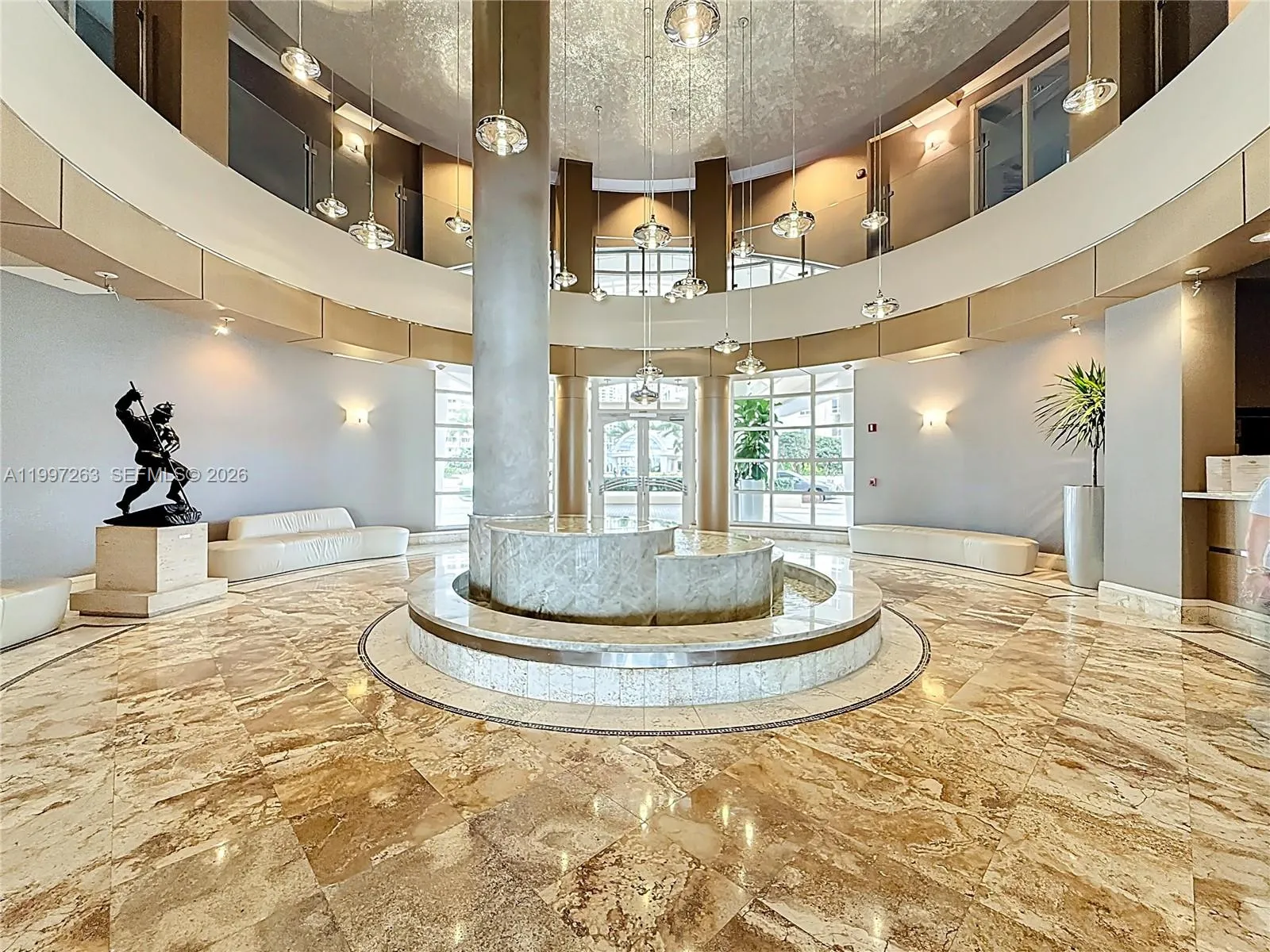 808 Brickell Key Dr 2002, Miami, Florida 33131, Miami, Florida 33131, 2 Bedrooms Bedrooms, ,2 BathroomsBathrooms,Residential Lease,For Rent,808 Brickell Key Dr 2002, Miami, Florida 33131,A11997263