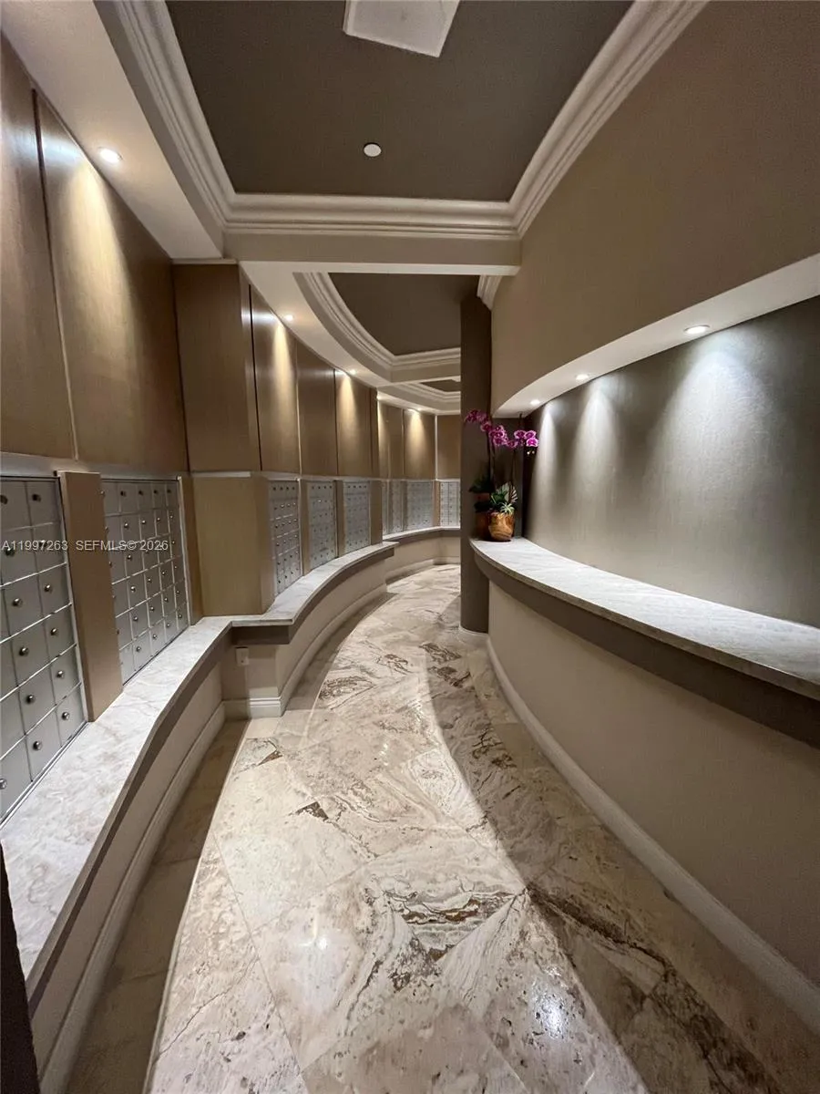 808 Brickell Key Dr 2002, Miami, Florida 33131, Miami, Florida 33131, 2 Bedrooms Bedrooms, ,2 BathroomsBathrooms,Residential Lease,For Rent,808 Brickell Key Dr 2002, Miami, Florida 33131,A11997263