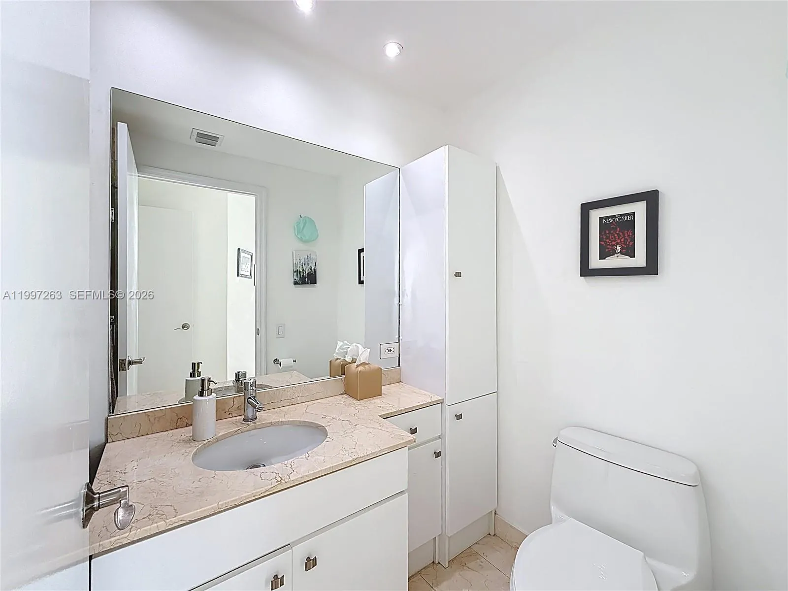 808 Brickell Key Dr 2002, Miami, Florida 33131, Miami, Florida 33131, 2 Bedrooms Bedrooms, ,2 BathroomsBathrooms,Residential Lease,For Rent,808 Brickell Key Dr 2002, Miami, Florida 33131,A11997263