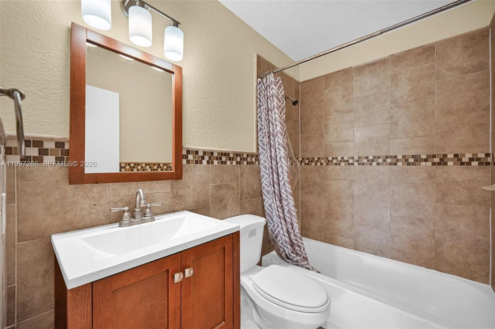 4930 S University Dr 4930, Davie, Florida 33328, Davie, Florida 33328, 3 Bedrooms Bedrooms, ,2 BathroomsBathrooms,Residential Lease,For Rent,4930 S University Dr 4930, Davie, Florida 33328,A11997266