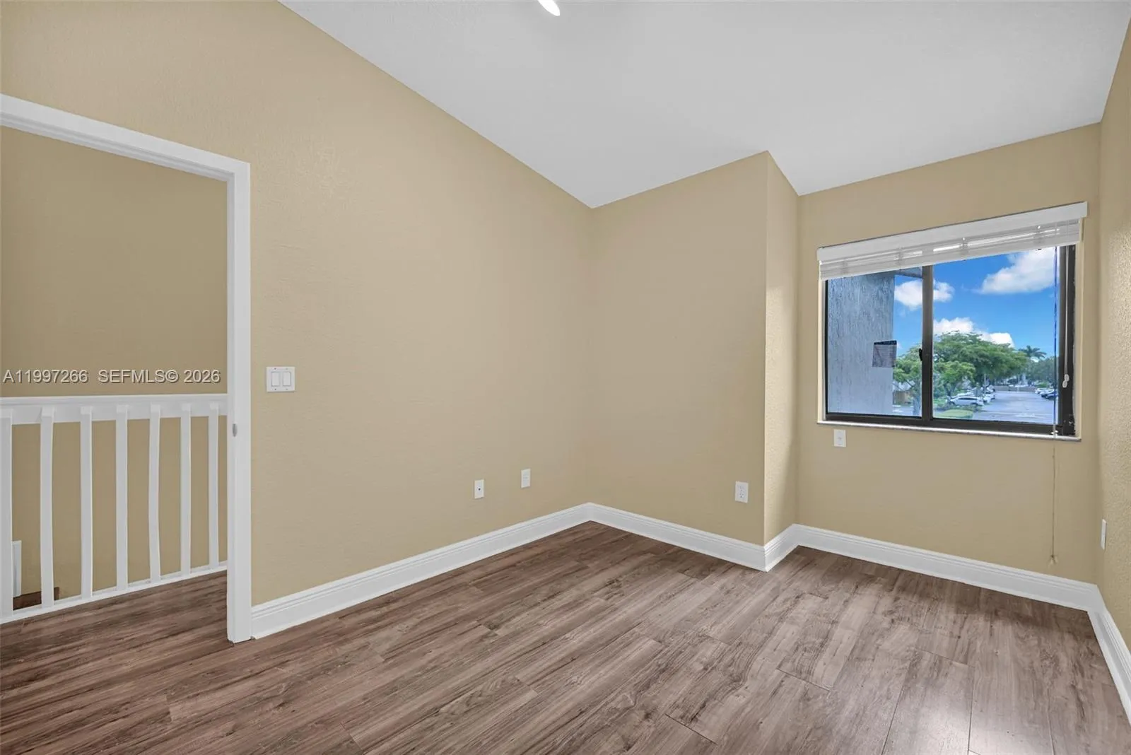 4930 S University Dr 4930, Davie, Florida 33328, Davie, Florida 33328, 3 Bedrooms Bedrooms, ,2 BathroomsBathrooms,Residential Lease,For Rent,4930 S University Dr 4930, Davie, Florida 33328,A11997266