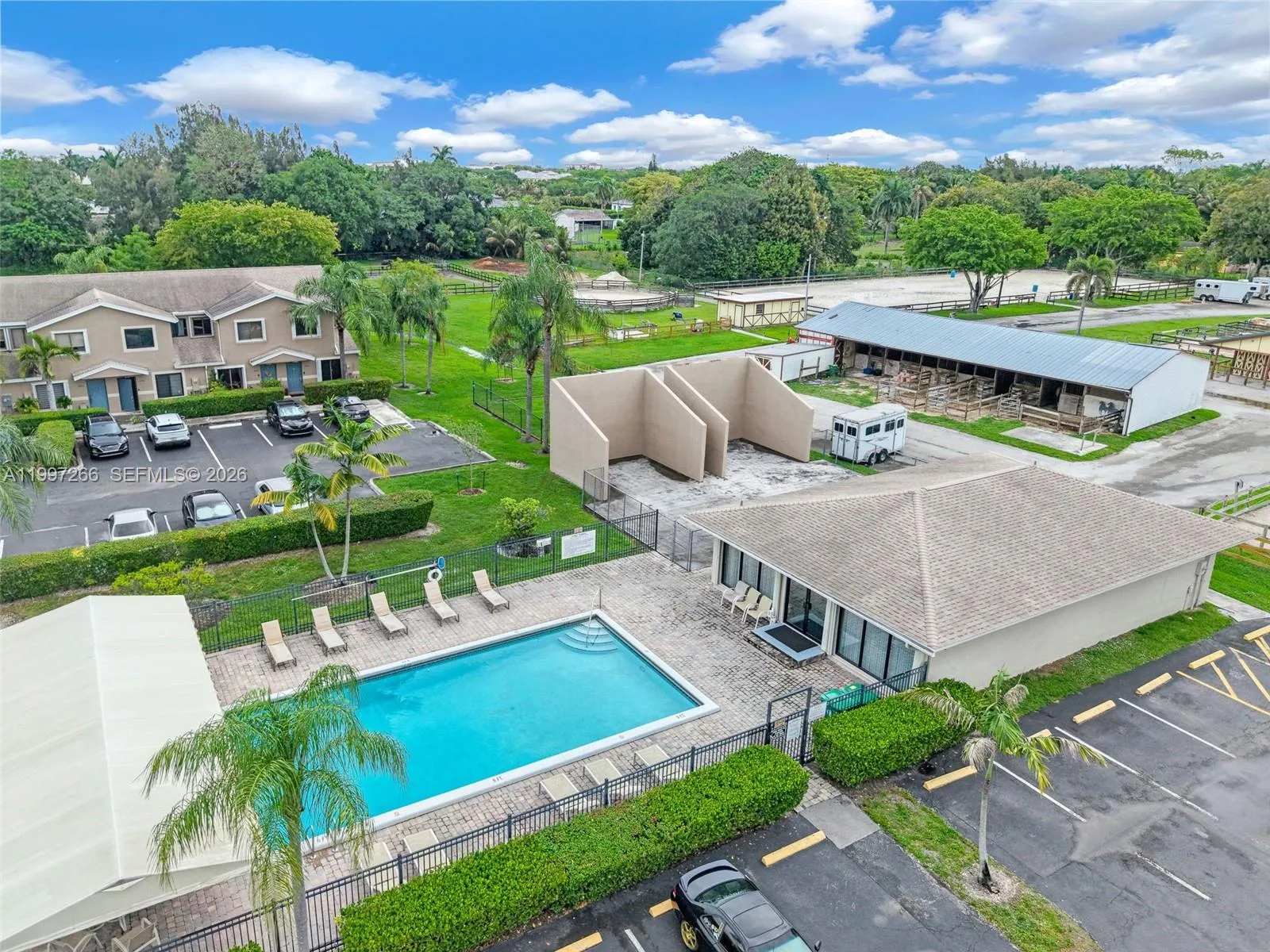 4930 S University Dr 4930, Davie, Florida 33328, Davie, Florida 33328, 3 Bedrooms Bedrooms, ,2 BathroomsBathrooms,Residential Lease,For Rent,4930 S University Dr 4930, Davie, Florida 33328,A11997266