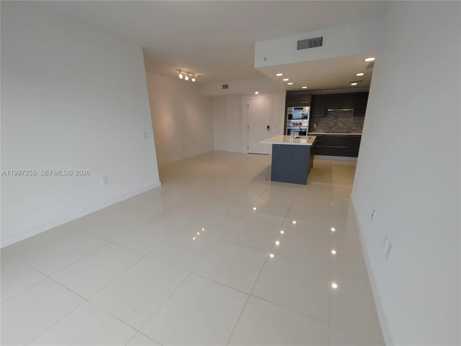 7661 Nw 107th Ave 710, Doral, Florida 33178, Doral, Florida 33178, 2 Bedrooms Bedrooms, ,2 BathroomsBathrooms,Residential Lease,For Rent,7661 Nw 107th Ave 710, Doral, Florida 33178,A11997255