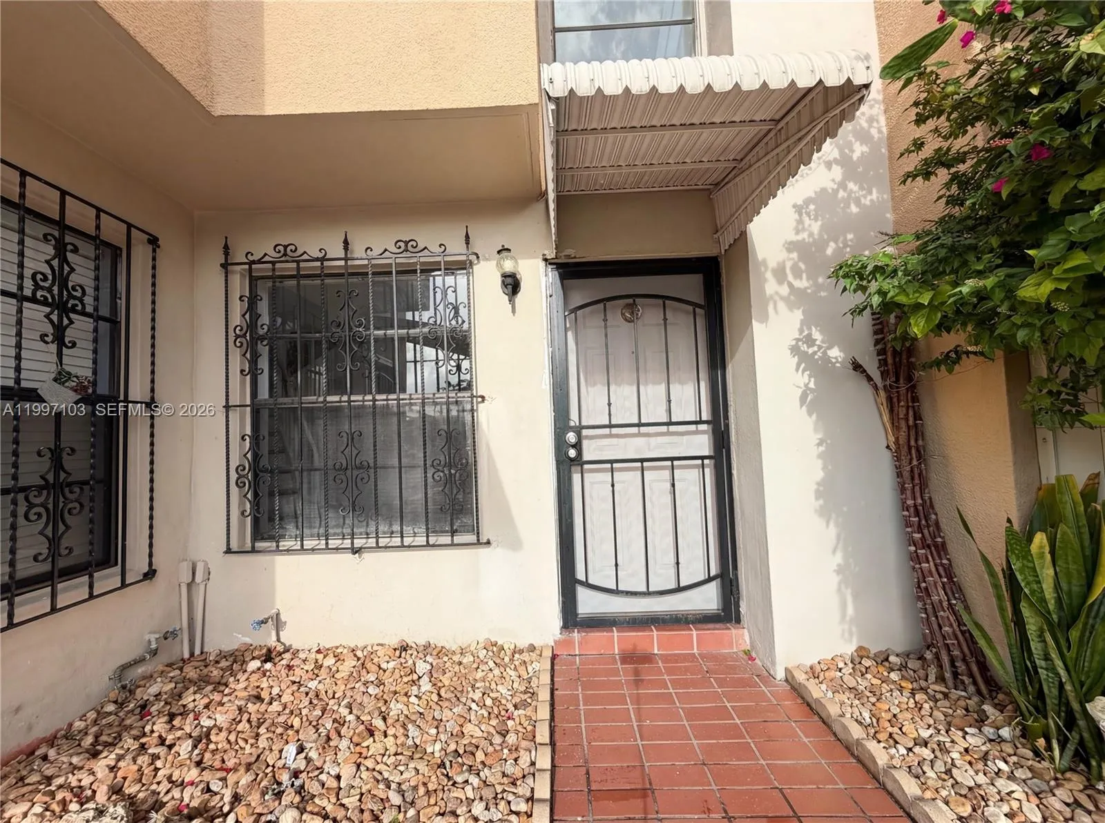 5790 W 26th Ave 202, Hialeah, Florida 33016, Hialeah, Florida 33016, 3 Bedrooms Bedrooms, ,2 BathroomsBathrooms,Residential,For Sale,5790 W 26th Ave 202, Hialeah, Florida 33016,A11997103