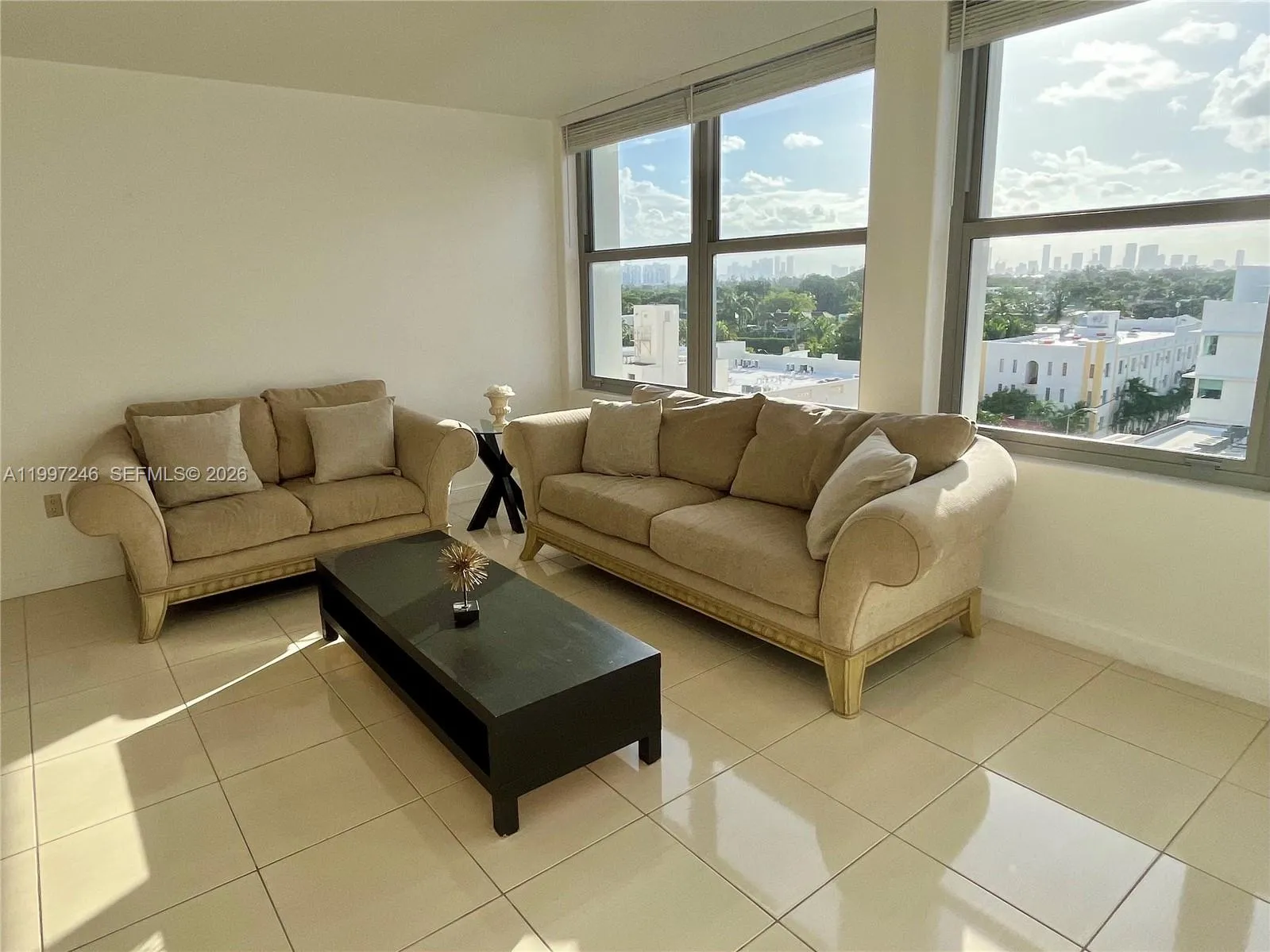 2899 Collins Ave 810, Miami Beach, Florida 33140, Miami Beach, Florida 33140, ,1 BathroomBathrooms,Residential,For Sale,2899 Collins Ave 810, Miami Beach, Florida 33140,A11997246