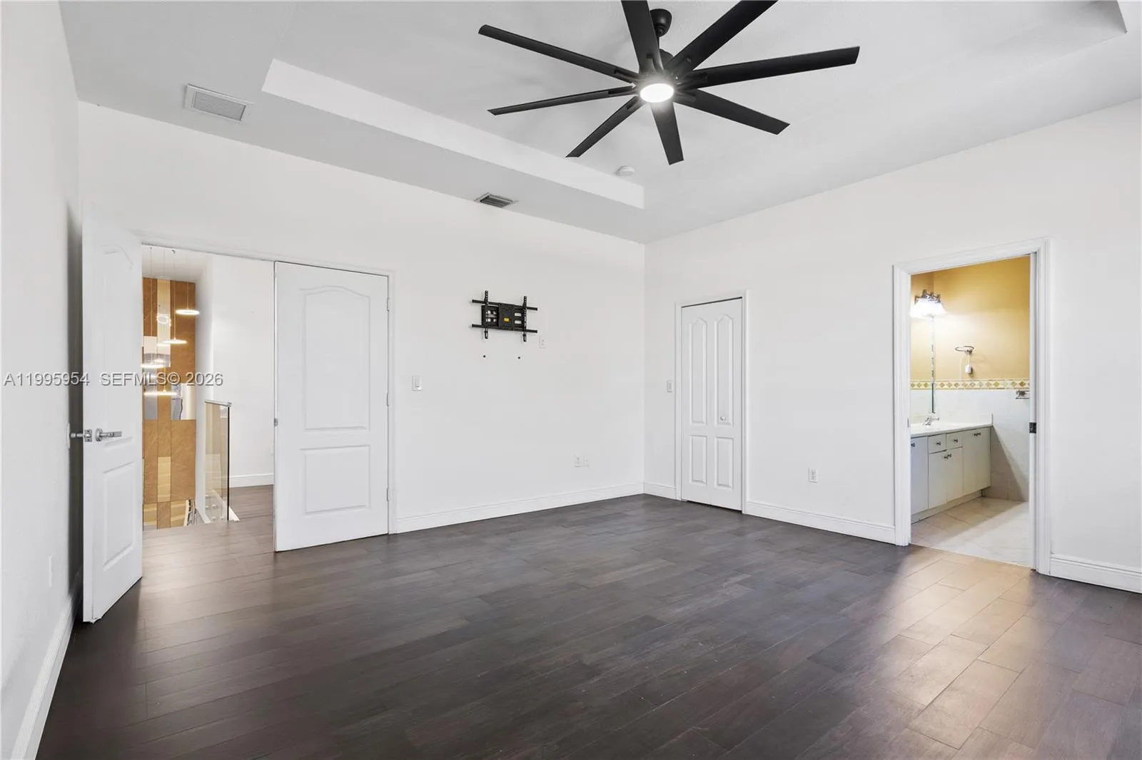 2424 Sw 152nd Path, Miami, Florida 33185, Miami, Florida 33185, 4 Bedrooms Bedrooms, ,2 BathroomsBathrooms,Residential Lease,For Rent,2424 Sw 152nd Path, Miami, Florida 33185,A11995954