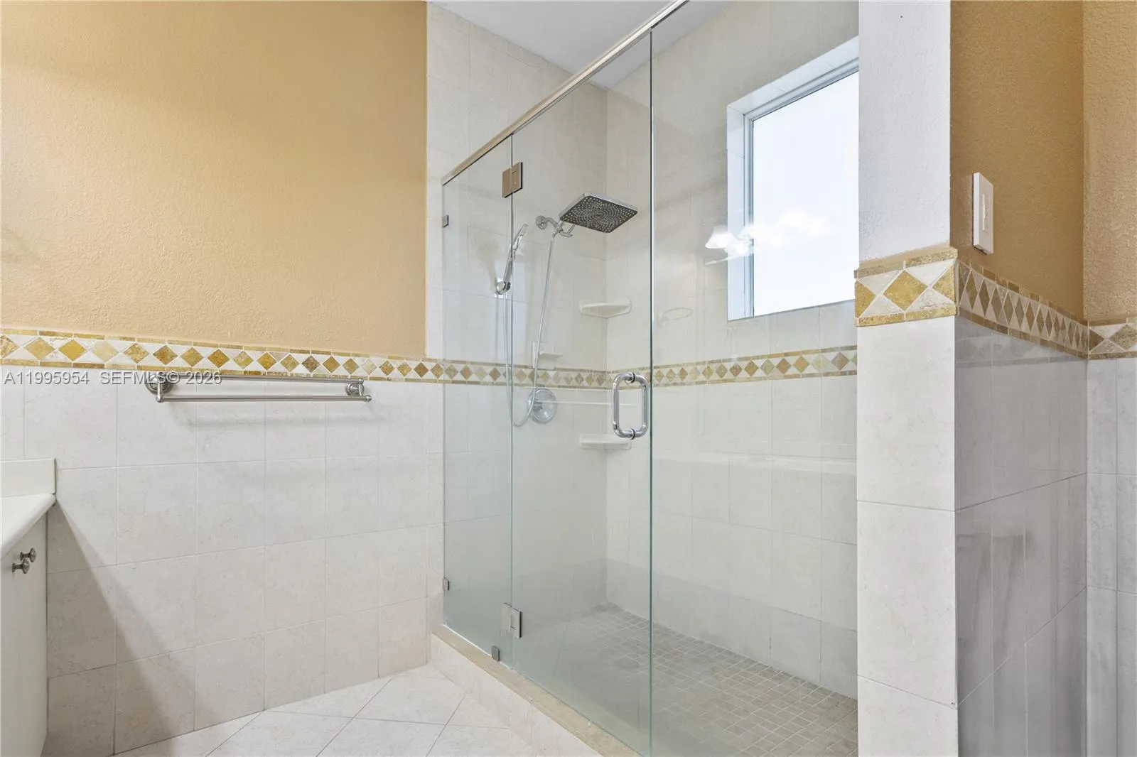 2424 Sw 152nd Path, Miami, Florida 33185, Miami, Florida 33185, 4 Bedrooms Bedrooms, ,2 BathroomsBathrooms,Residential Lease,For Rent,2424 Sw 152nd Path, Miami, Florida 33185,A11995954