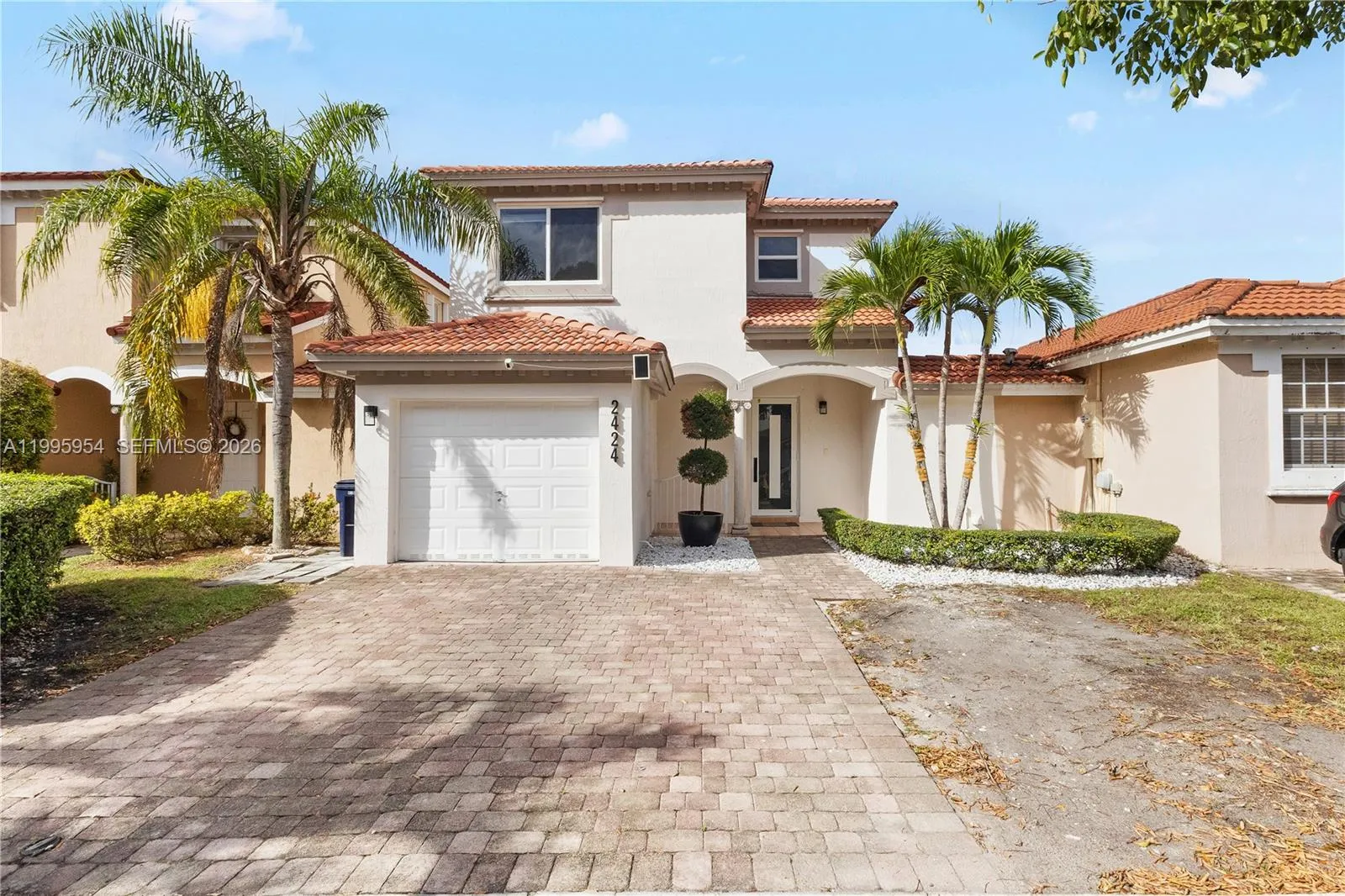 2424 Sw 152nd Path, Miami, Florida 33185, Miami, Florida 33185, 4 Bedrooms Bedrooms, ,2 BathroomsBathrooms,Residential Lease,For Rent,2424 Sw 152nd Path, Miami, Florida 33185,A11995954