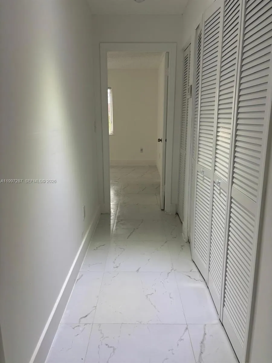 18840 Nw 57th Ave 301, Hialeah, Florida 33015, Hialeah, Florida 33015, 2 Bedrooms Bedrooms, ,2 BathroomsBathrooms,Residential Lease,For Rent,18840 Nw 57th Ave 301, Hialeah, Florida 33015,A11997287