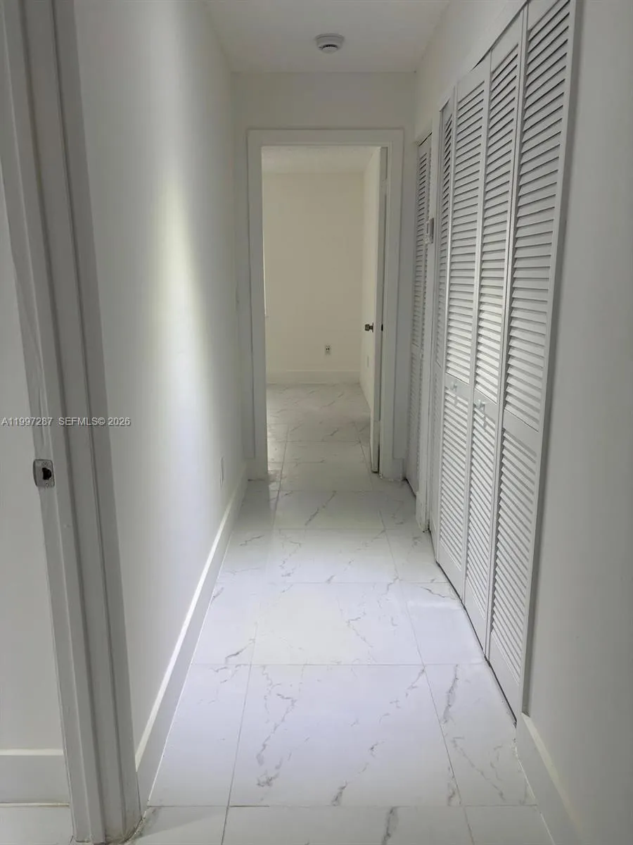 18840 Nw 57th Ave 301, Hialeah, Florida 33015, Hialeah, Florida 33015, 2 Bedrooms Bedrooms, ,2 BathroomsBathrooms,Residential Lease,For Rent,18840 Nw 57th Ave 301, Hialeah, Florida 33015,A11997287