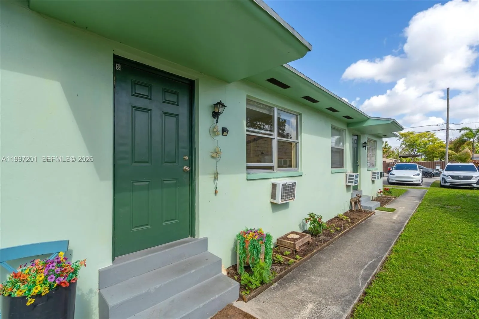 3712 Sw 12th Ct, Fort Lauderdale, Florida 33312, Fort Lauderdale, Florida 33312, ,Residential Income,For Sale,3712 Sw 12th Ct, Fort Lauderdale, Florida 33312,A11997201