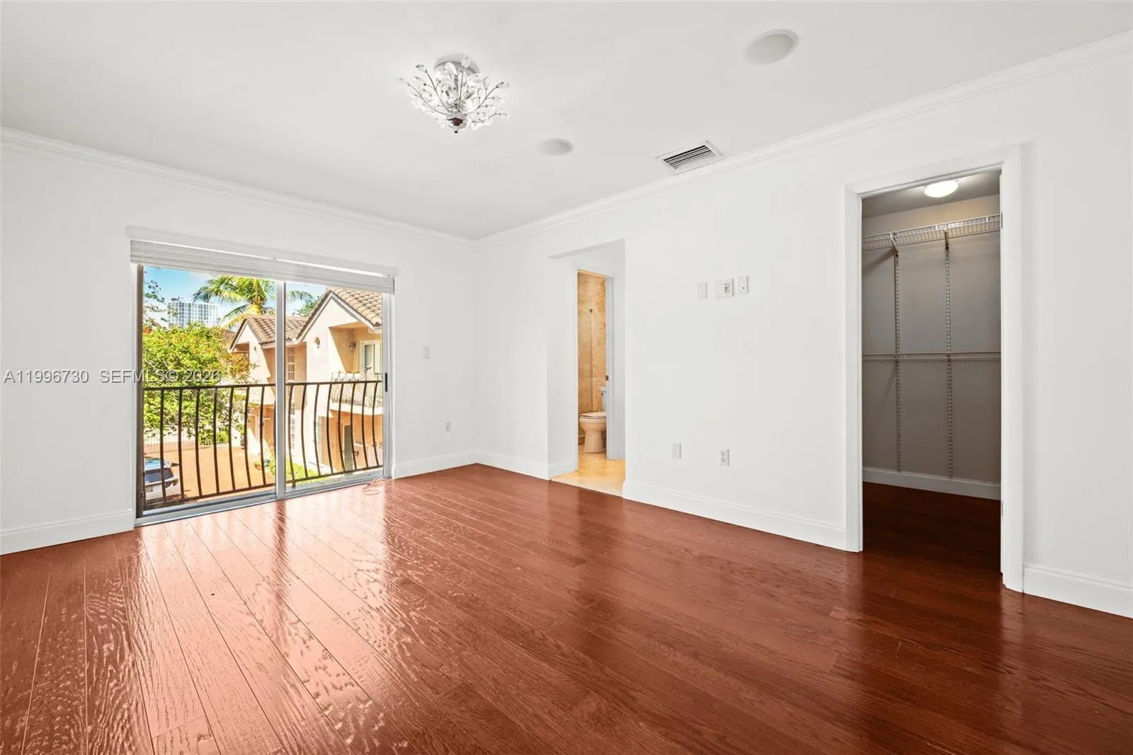 3135 Gifford Ln C, Miami, Florida 33133, Miami, Florida 33133, 3 Bedrooms Bedrooms, ,2 BathroomsBathrooms,Residential,For Sale,3135 Gifford Ln C, Miami, Florida 33133,A11996730