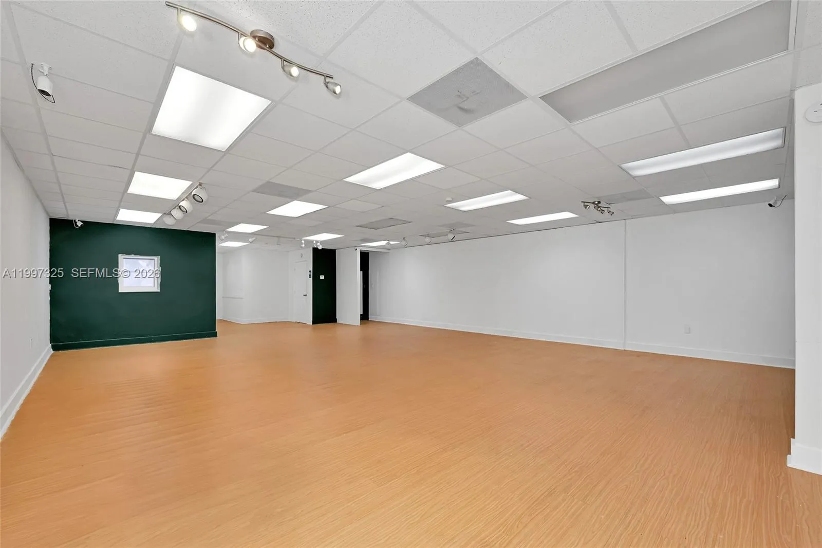 8255 Sw 124th St 8255, Pinecrest, Florida 33156, Pinecrest, Florida 33156, ,Commercial Lease,For Rent,8255 Sw 124th St 8255, Pinecrest, Florida 33156,A11997325