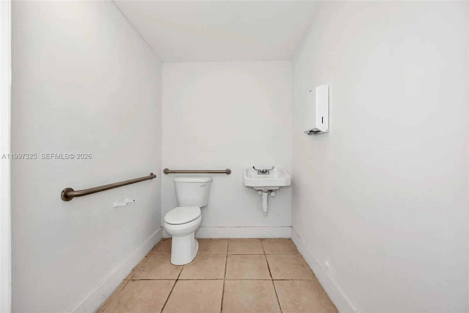 8255 Sw 124th St 8255, Pinecrest, Florida 33156, Pinecrest, Florida 33156, ,Commercial Lease,For Rent,8255 Sw 124th St 8255, Pinecrest, Florida 33156,A11997325