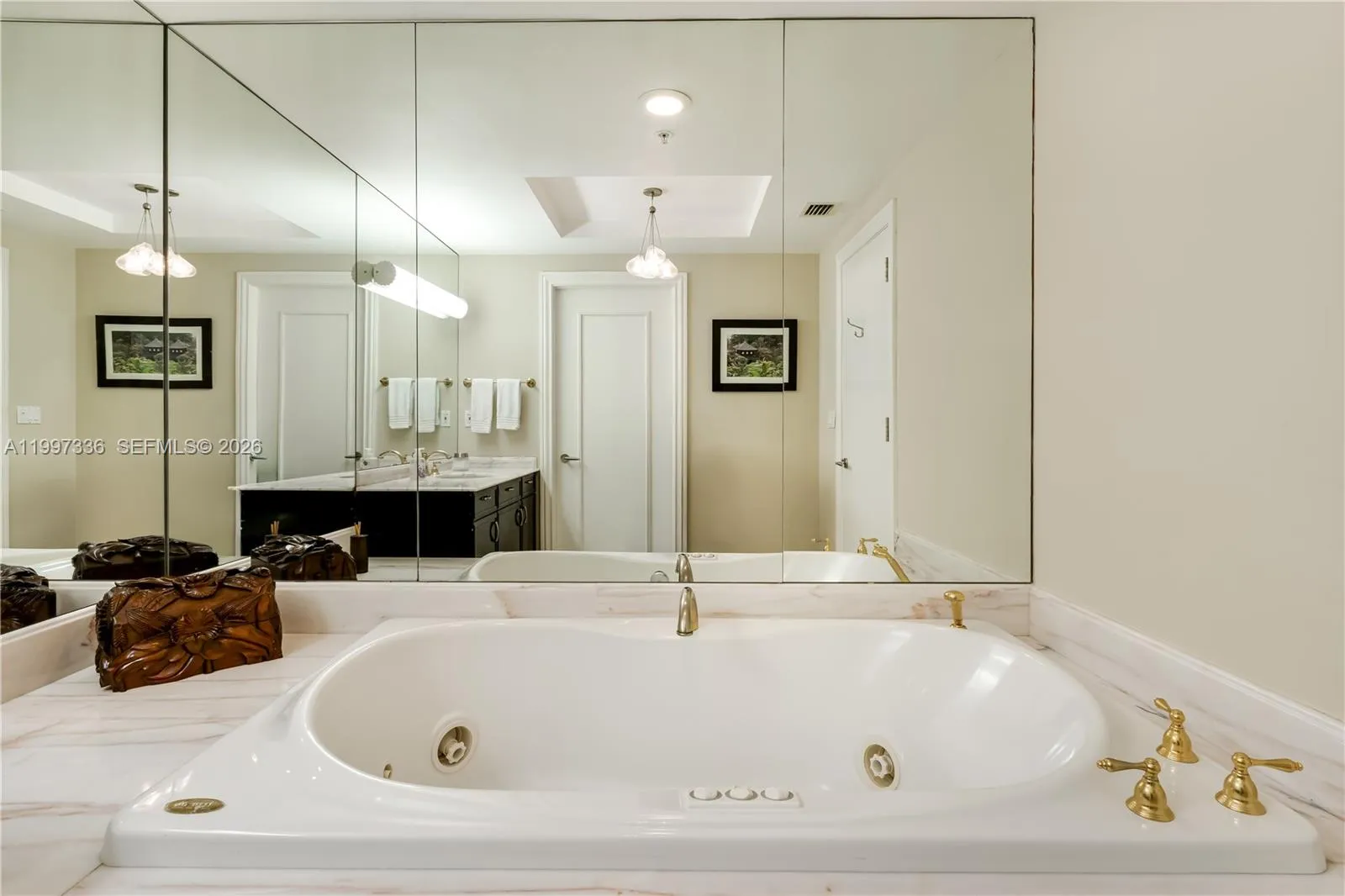 445 Grand Bay Dr 412, Key Biscayne, Florida 33149, Key Biscayne, Florida 33149, 2 Bedrooms Bedrooms, ,2 BathroomsBathrooms,Residential Lease,For Rent,445 Grand Bay Dr 412, Key Biscayne, Florida 33149,A11997336