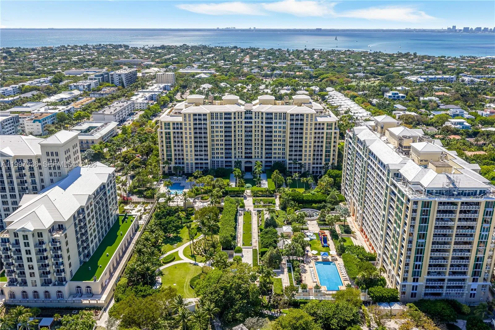 445 Grand Bay Dr 412, Key Biscayne, Florida 33149, Key Biscayne, Florida 33149, 2 Bedrooms Bedrooms, ,2 BathroomsBathrooms,Residential Lease,For Rent,445 Grand Bay Dr 412, Key Biscayne, Florida 33149,A11997336