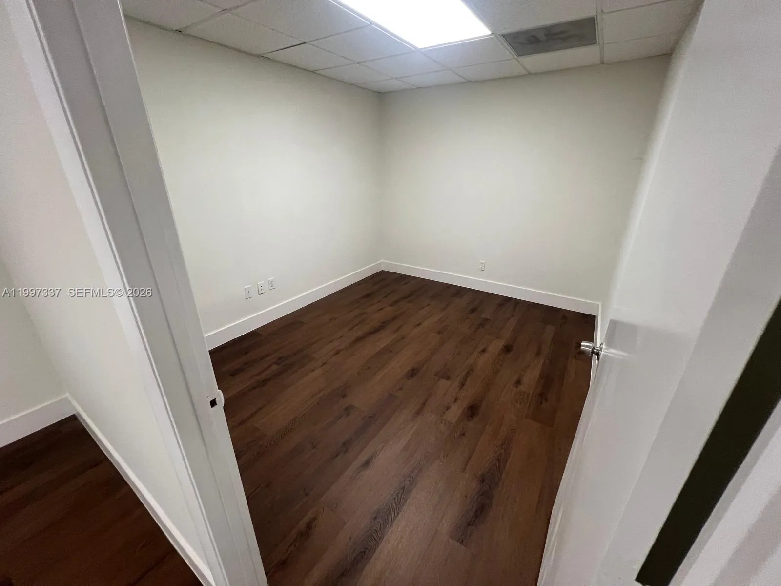 Coral Gables, Florida 33134, ,Commercial Lease,For Rent,A11997337