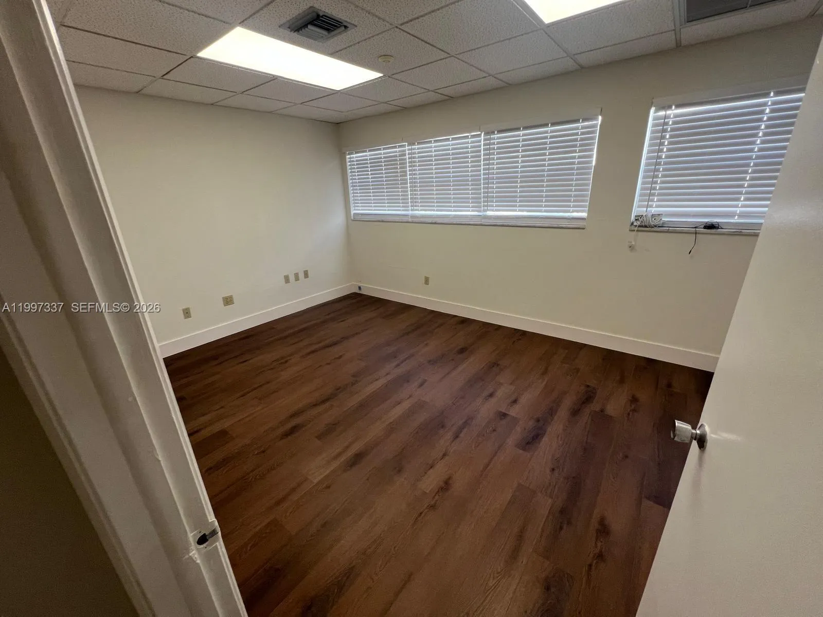 Coral Gables, Florida 33134, ,Commercial Lease,For Rent,A11997337