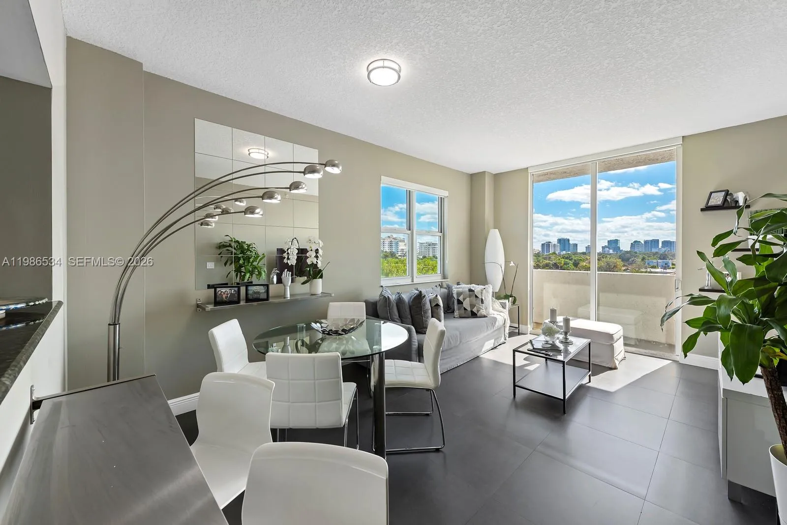 3000 Coral Way 416, Miami, Florida 33145, Miami, Florida 33145, 2 Bedrooms Bedrooms, ,2 BathroomsBathrooms,Residential,For Sale,3000 Coral Way 416, Miami, Florida 33145,A11986534